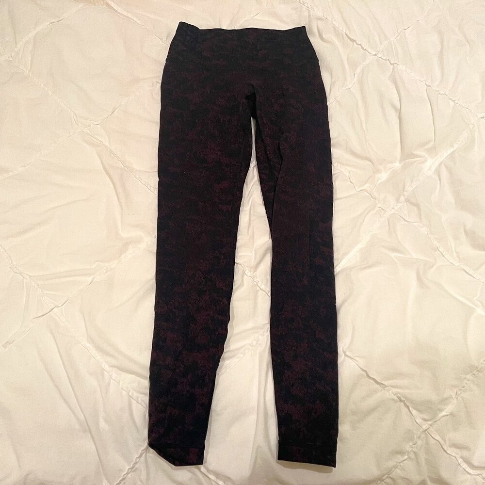 Lululemon 28" purple tie dye leggings